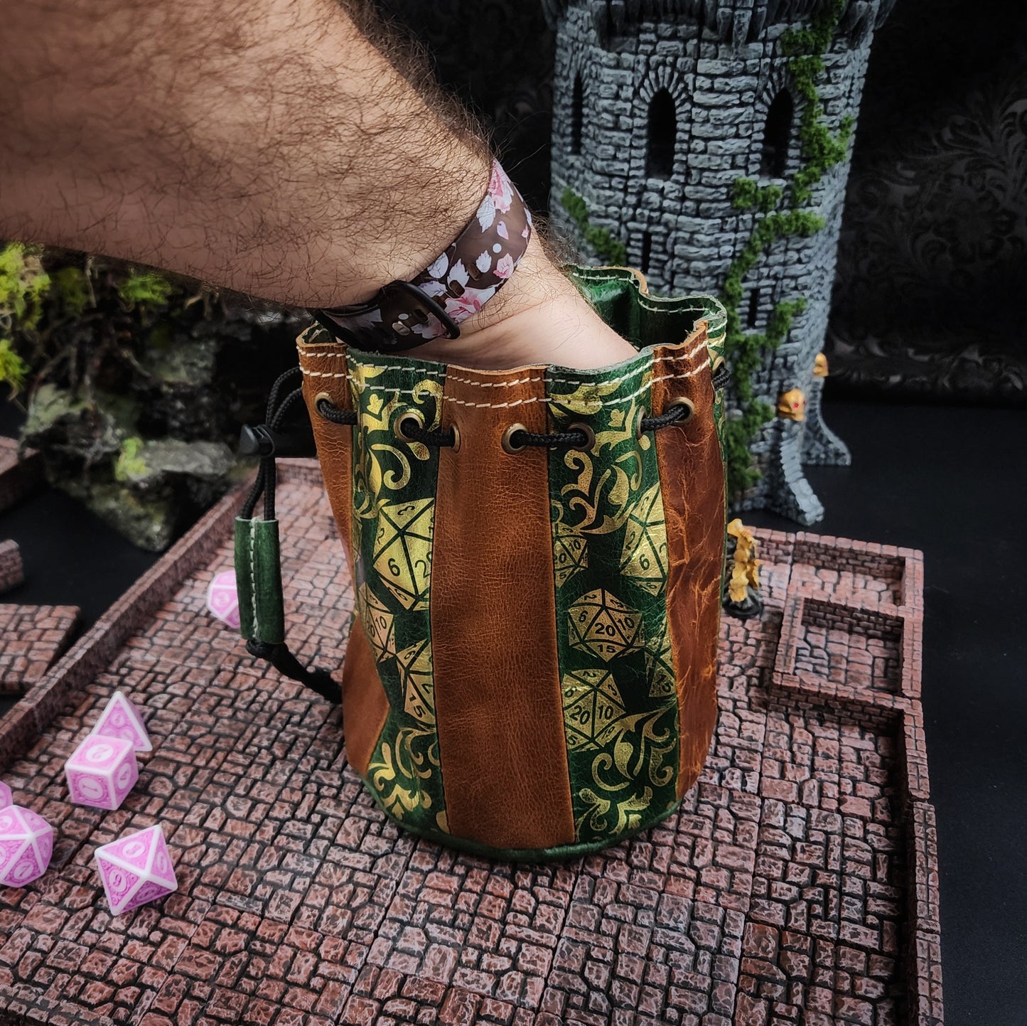 Standing Round Dice Bag - D20 Pattern - Green and Tan