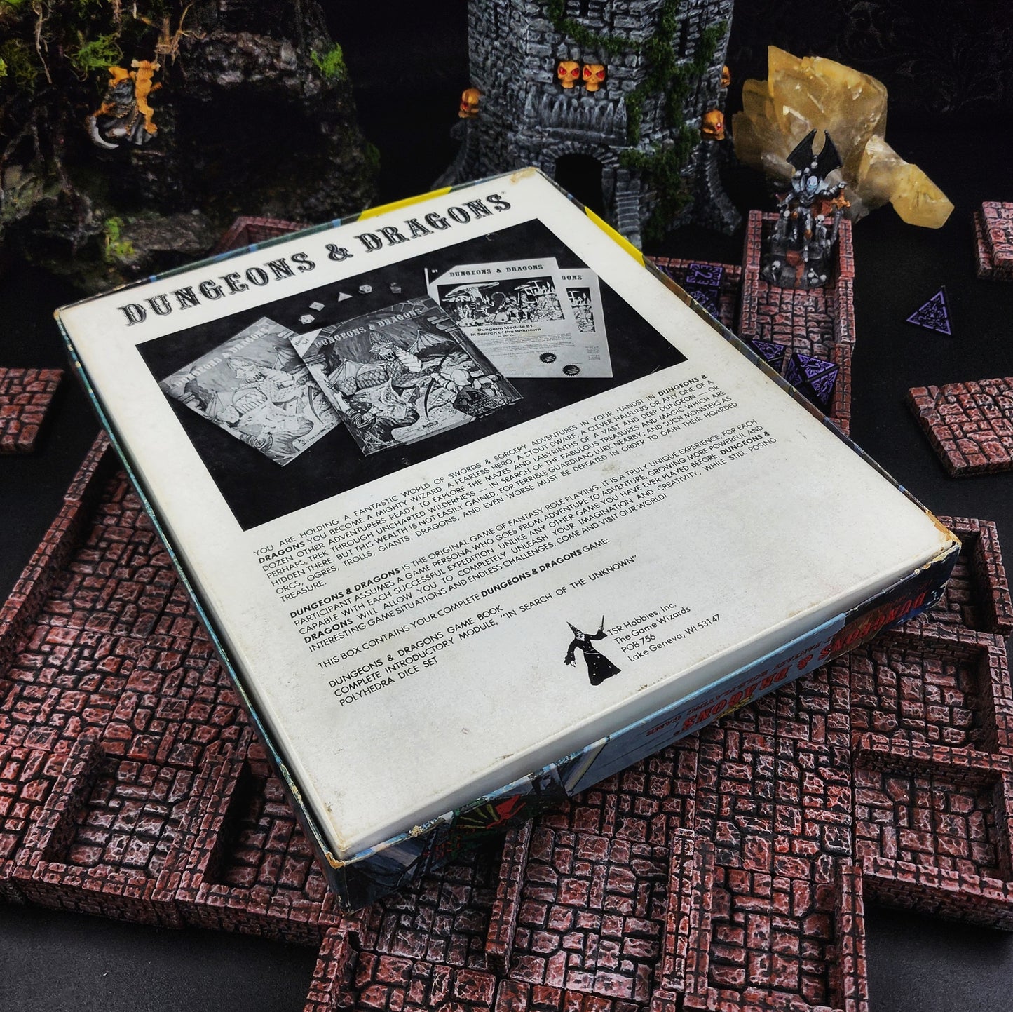 1st Edition 1974 Dungeons and Dragons Basic Set Box with Dice